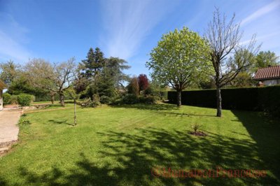 wbl0esda8eu3uphva7qsqa-700x467