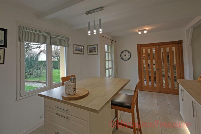 Image No.9-4 Bed Bungalow for sale