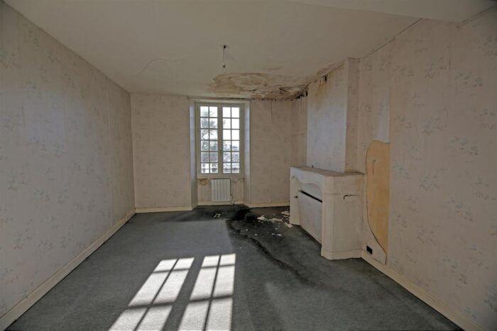 Image No.19-Maison de 5 chambres à vendre à Chef-Boutonne