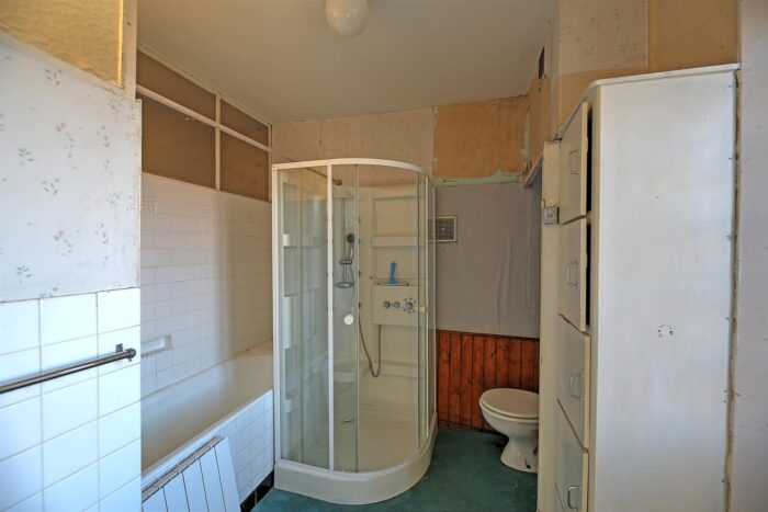 Image No.23-Maison de 5 chambres à vendre à Chef-Boutonne