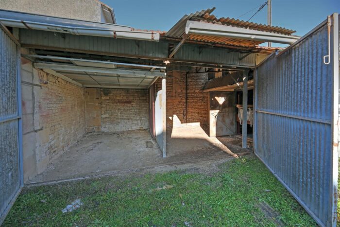 Image No.26-Maison de 5 chambres à vendre à Chef-Boutonne