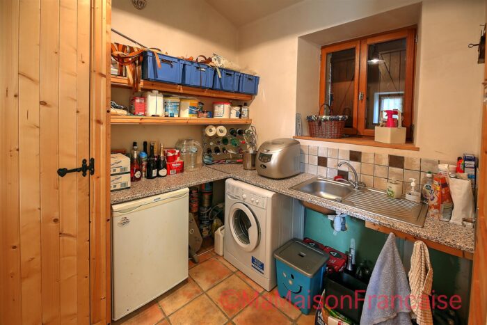 Image No.12-3 Bed House for sale