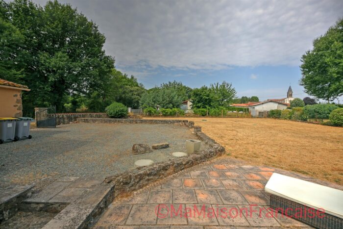 Image No.25-3 Bed House for sale