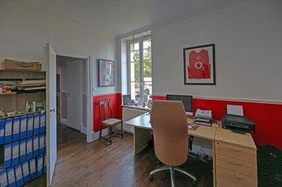 jnrwvpldbe-plgb-hqq4tg-700x467