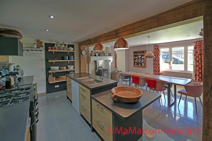 Image No.8-Maison de 6 chambres à vendre à Deux-Sevres