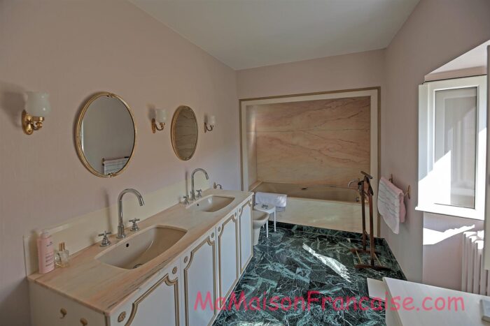 Image No.22-Maison de 6 chambres à vendre à Périgné