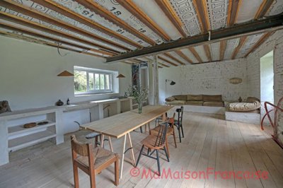 l9txesvlyk2aevzr9uhdog-700x467