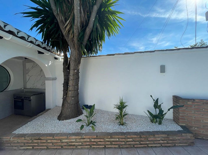 Image No.7-3 Bed Property for sale