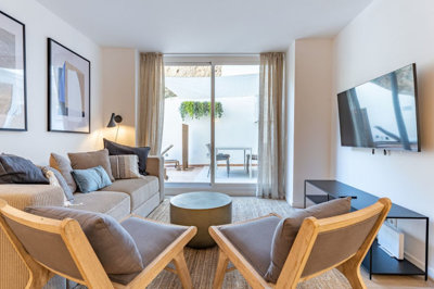 2-5bd7b9d04b45e33852eaf0ec6670150d