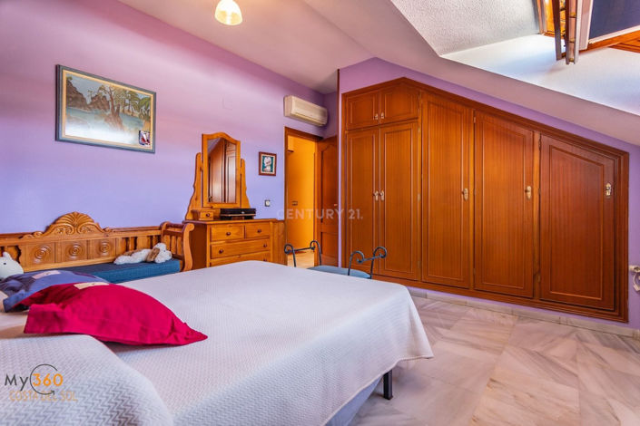 Image No.12-Propriété de 5 chambres à vendre à Fuengirola