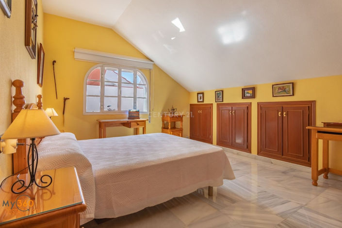 Image No.14-Propriété de 5 chambres à vendre à Fuengirola