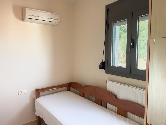 Image No.18-2 Bed Villa for sale