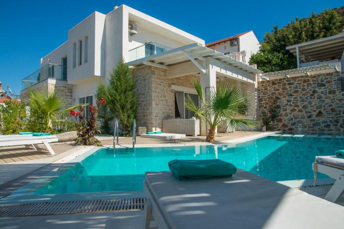 Image No.2-3 Bed Villa for sale