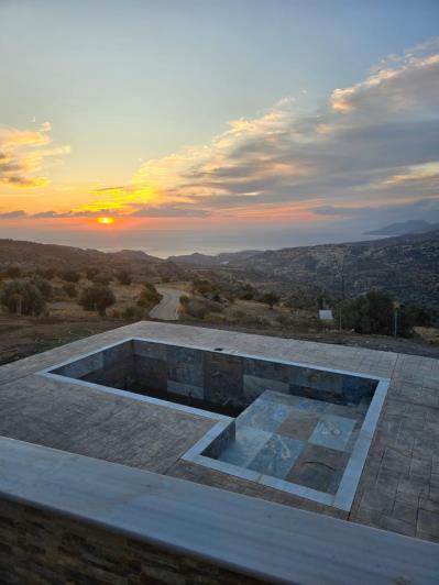 Image No.9-2 Bed Villa for sale