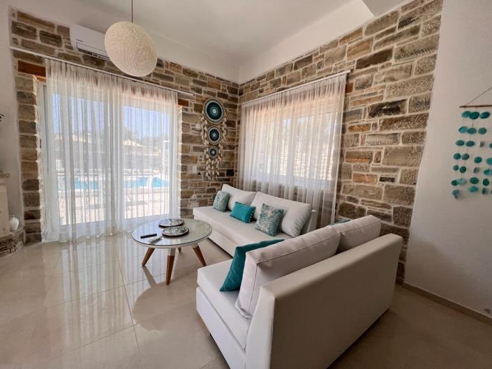 Image No.10-Villa de 2 chambres à vendre à Pitsidia