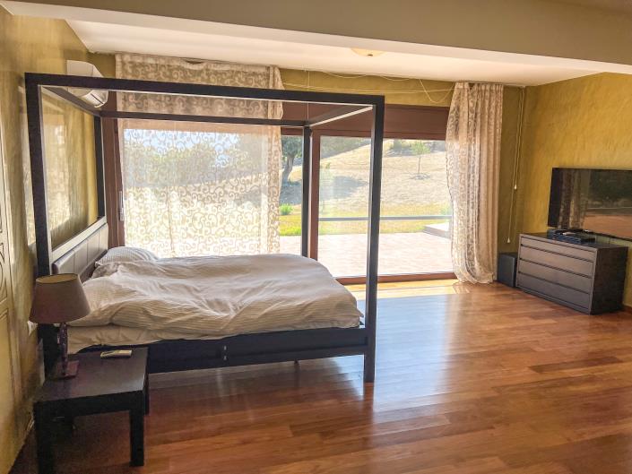 Image No.29-2 Bed Villa for sale