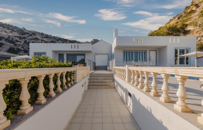 Image No.18-6 Bed Villa for sale