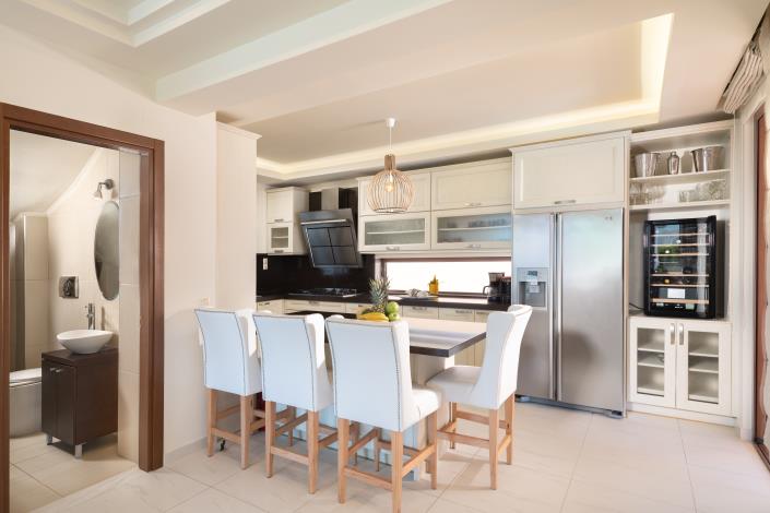 Image No.6-3 Bed Villa for sale