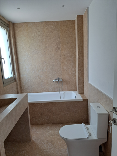 Image No.14-3 Bed Maisonette for sale