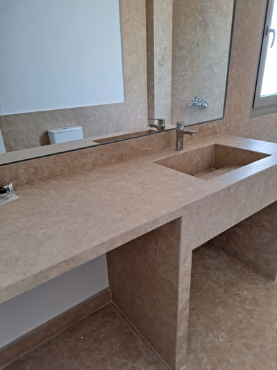 Image No.26-3 Bed Maisonette for sale