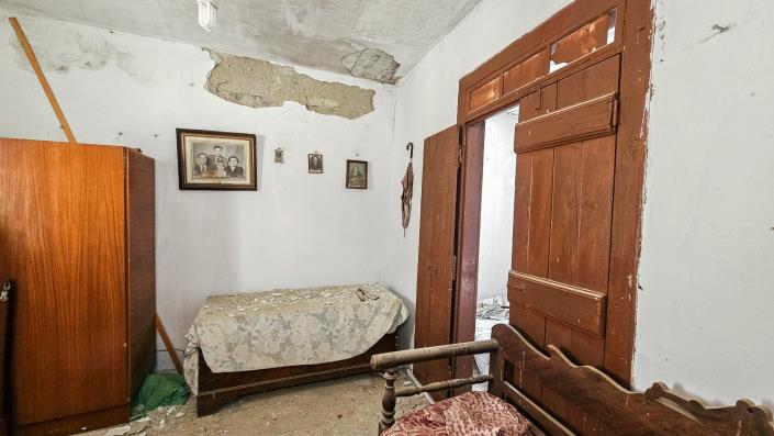 Image No.14-2 Bed House for sale