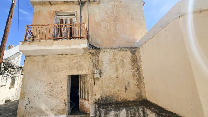 Image No.17-2 Bed House for sale