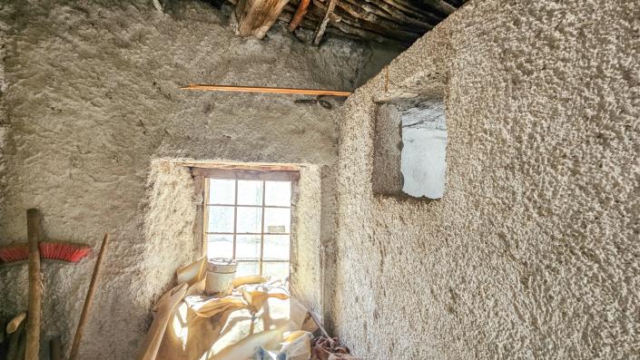 Image No.20-2 Bed House for sale