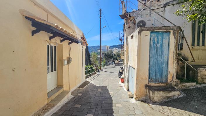 Image No.15-2 Bed House for sale