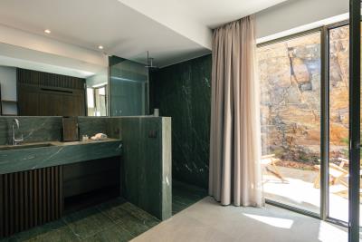 7ee98deb438f7b219e33bd588a1642c7