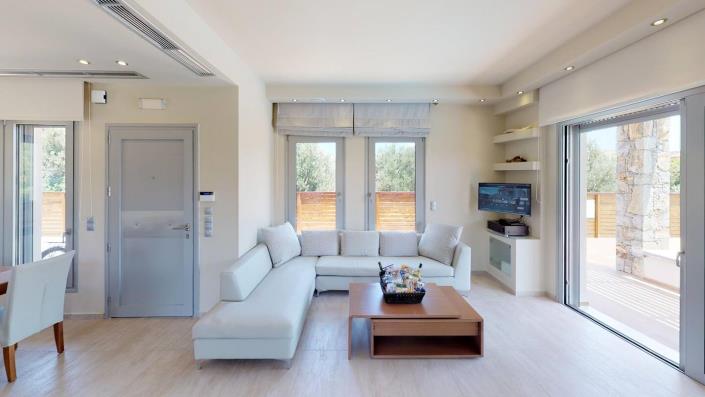 Image No.5-2 Bed Villa for sale