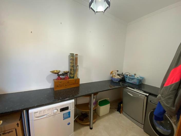 Image No.35-3 Bed Villa / Detached for sale