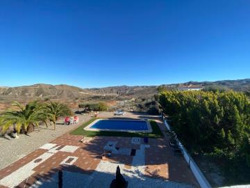 78264afd-763f-4d96-a2ee-c7400a8fc5a6