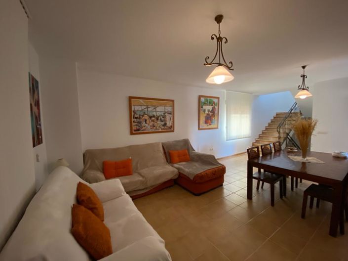 Image No.11-4 Bed Property for sale