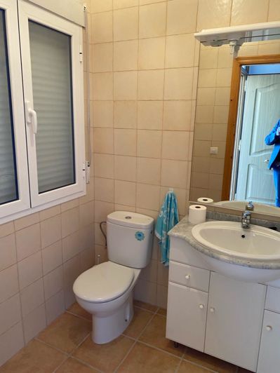 Image No.18-4 Bed Property for sale