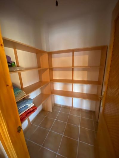 Image No.41-4 Bed Property for sale