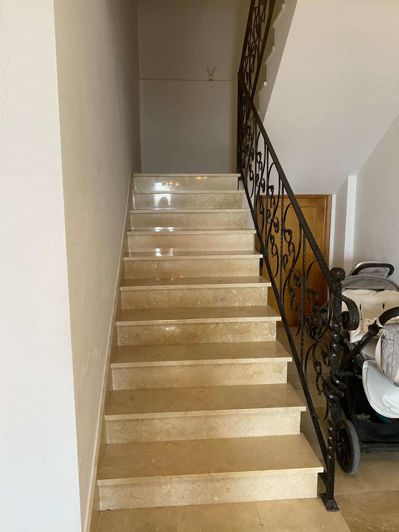 Image No.3-3 Bed Apartment for sale