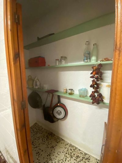 Image No.12-3 Bed Property for sale