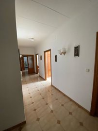 property158993597