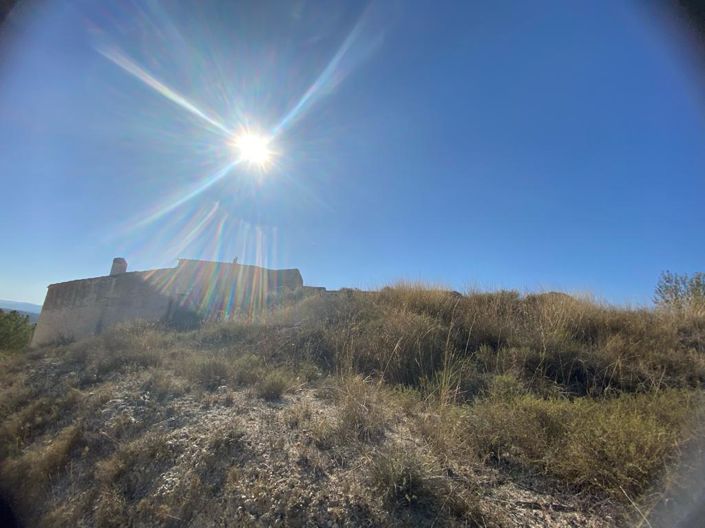 Image No.2-2 Bed Property for sale