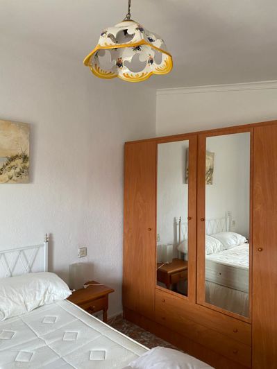 Image No.12-2 Bed Townhouse for sale