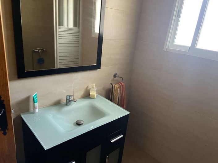 Image No.7-5 Bed Property for sale