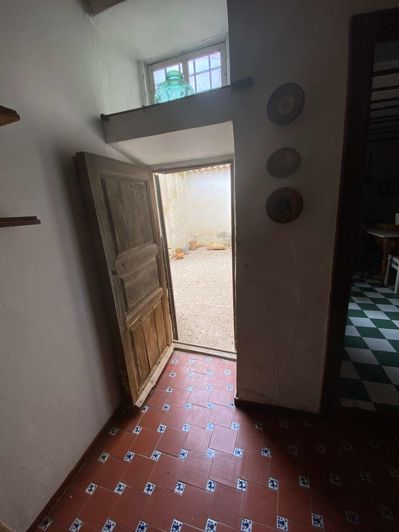 Image No.46-8 Bed Property for sale