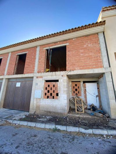 Image No.2-Propriété de 3 chambres à vendre à María