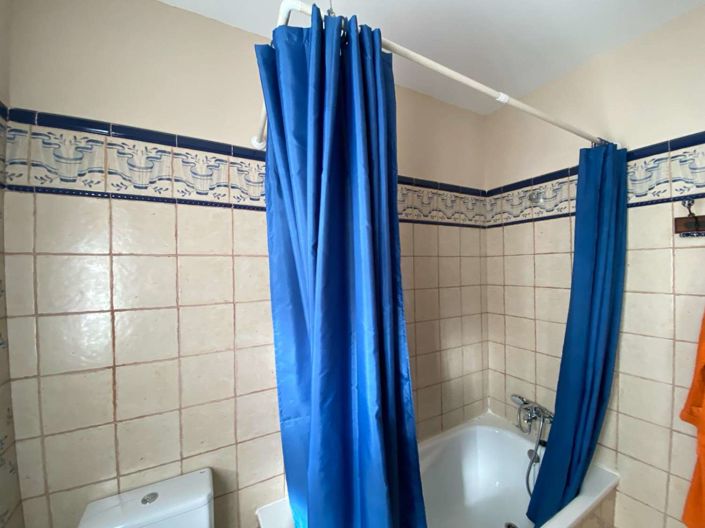 Image No.39-4 Bed Property for sale