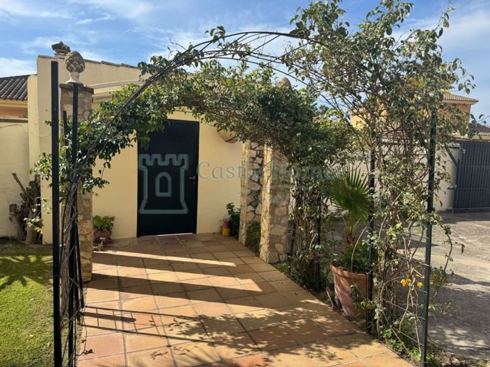 Image No.6-Villa de 5 chambres à vendre à El Puerto de Santa María