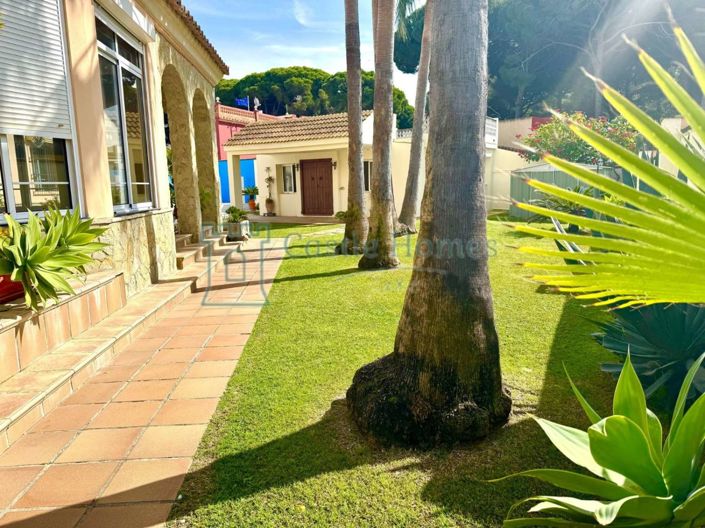 Image No.7-Villa de 5 chambres à vendre à El Puerto de Santa María