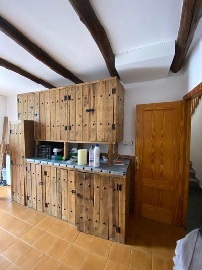 Image No.10-3 Bed Property for sale