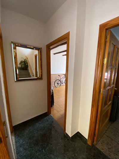 Image No.18-3 Bed Property for sale