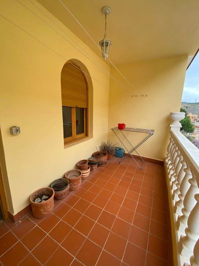 Image No.23-3 Bed Property for sale