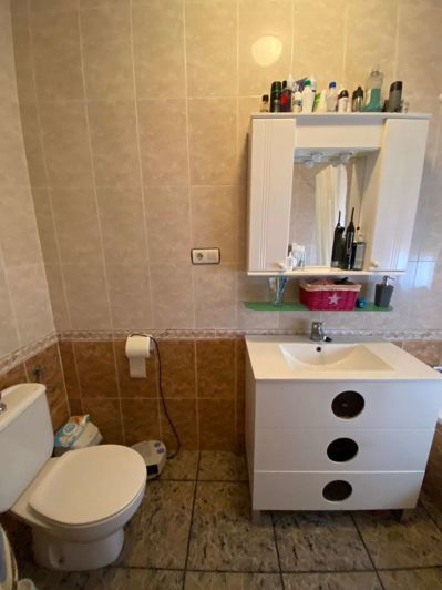 Image No.29-3 Bed Property for sale